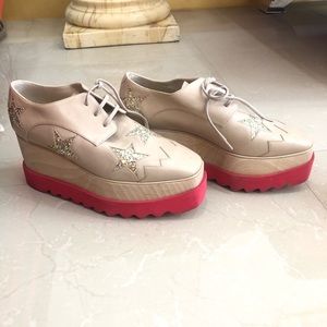 Stella McCartney Elyse star platform red sole!